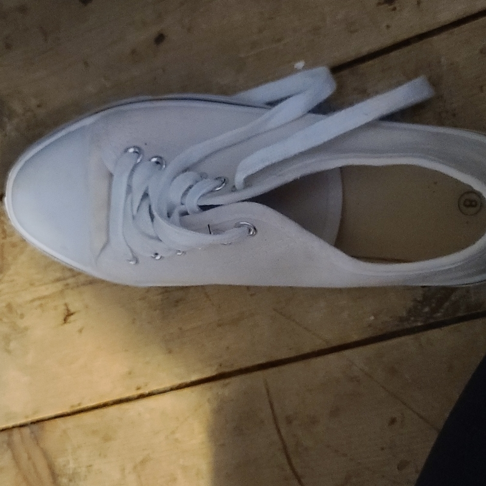 Sneakers - Picture 3 of 3